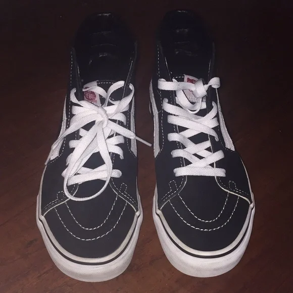 Vans Black and White Women's Sneakers - Picture 3 of 8